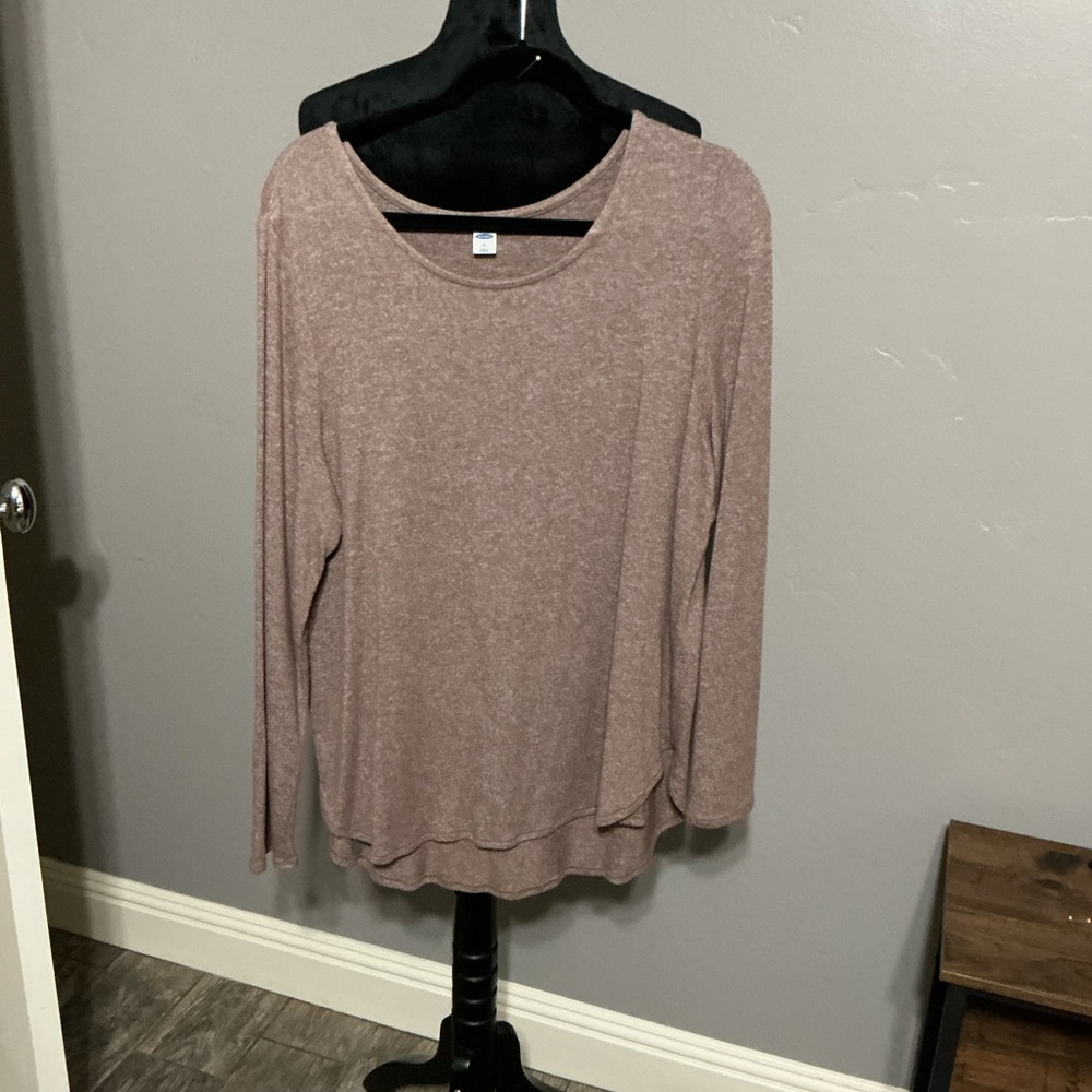 Old Navy Long-Sleeve Scoop Neck Top - Mauve Pink